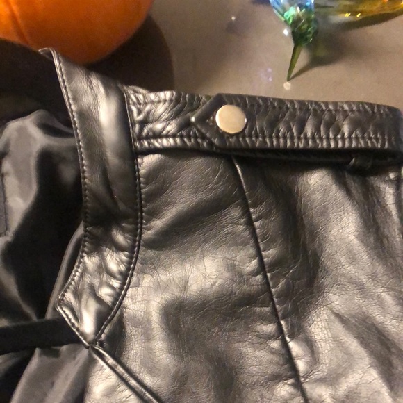 Jacket - Picture 8 of 8